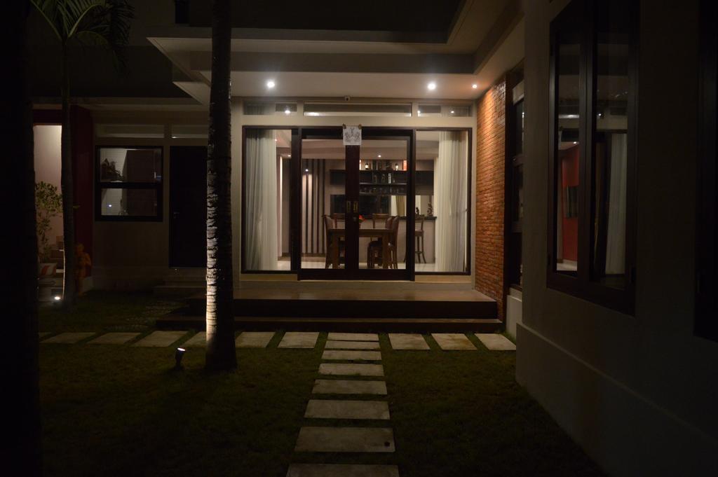 Billy Pendawa Homestay Kuta  Luaran gambar