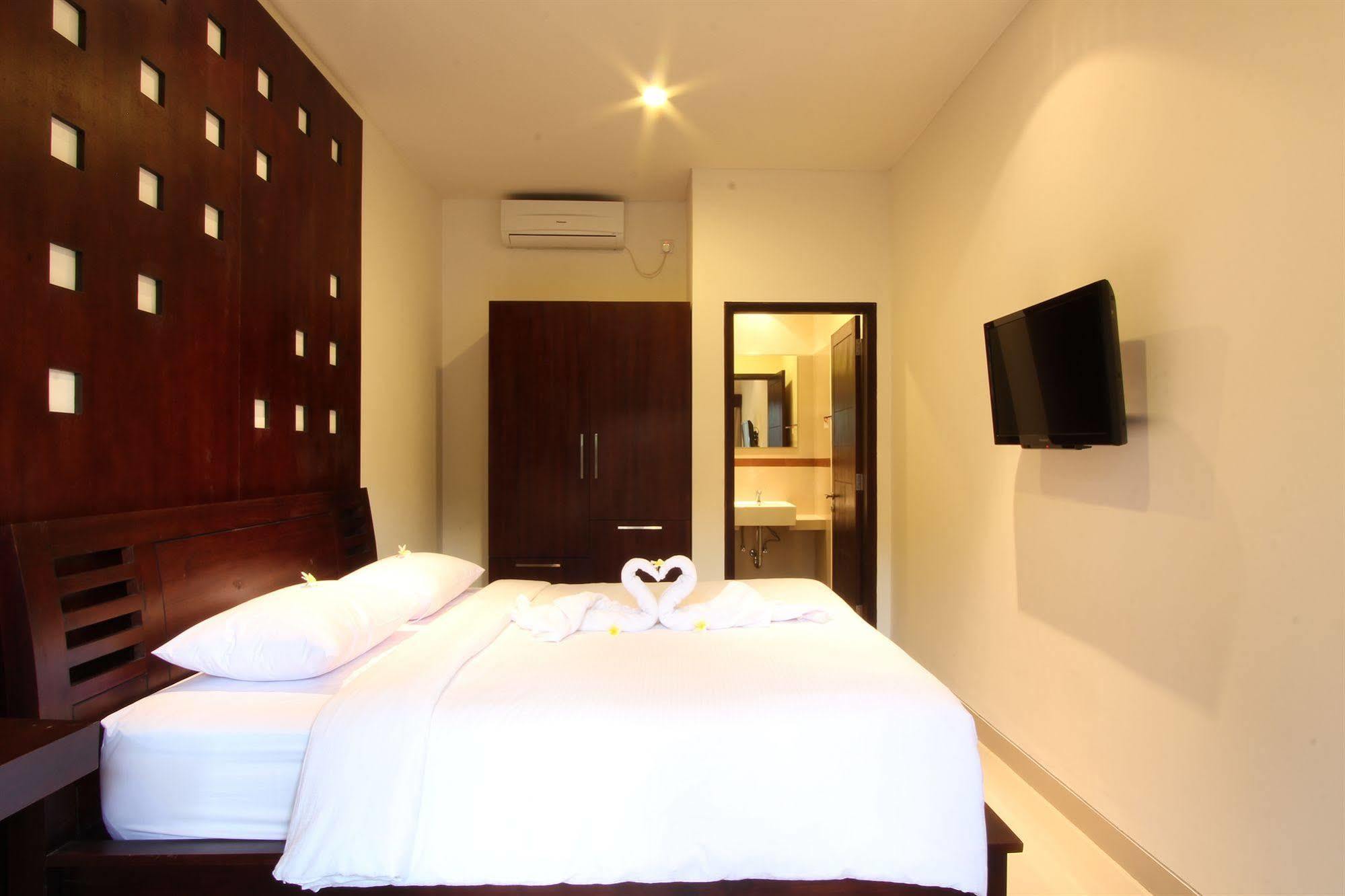 Billy Pendawa Homestay Kuta  Luaran gambar